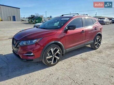 Красный Ниссан Rogue Sport, объемом двигателя 2 л и пробегом 85 тыс. км за 3900 $, фото 1 на Automoto.ua