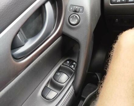 Ниссан Rogue Sport, объемом двигателя 2 л и пробегом 160 тыс. км за 15300 $, фото 5 на Automoto.ua