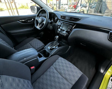 Ниссан Rogue Sport, объемом двигателя 2 л и пробегом 100 тыс. км за 14500 $, фото 10 на Automoto.ua