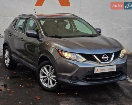 Сірий Ніссан Rogue Sport, об'ємом двигуна 2 л та пробігом 111 тис. км за 13490 $, фото 14 на Automoto.ua