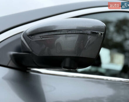 Сірий Ніссан Rogue Sport, об'ємом двигуна 2 л та пробігом 60 тис. км за 17500 $, фото 53 на Automoto.ua