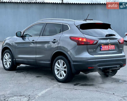 Серый Ниссан Rogue Sport, объемом двигателя 2 л и пробегом 193 тыс. км за 13000 $, фото 9 на Automoto.ua