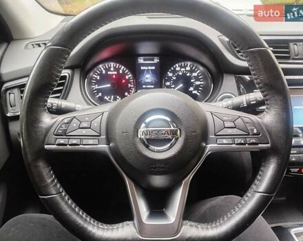 Серый Ниссан Rogue Sport, объемом двигателя 2 л и пробегом 98 тыс. км за 15300 $, фото 6 на Automoto.ua