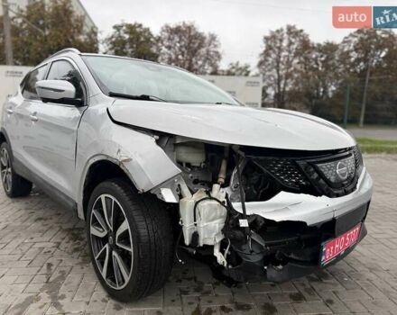 Серый Ниссан Rogue Sport, объемом двигателя 2 л и пробегом 156 тыс. км за 9500 $, фото 7 на Automoto.ua