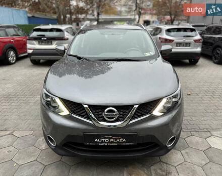 Сірий Ніссан Rogue Sport, об'ємом двигуна 2 л та пробігом 60 тис. км за 17500 $, фото 1 на Automoto.ua