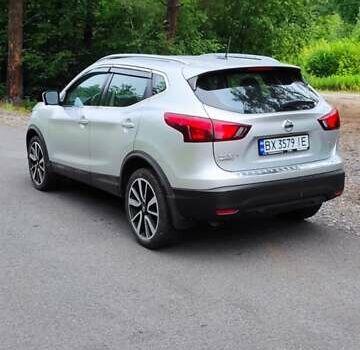 Сірий Ніссан Rogue Sport, об'ємом двигуна 2 л та пробігом 119 тис. км за 14800 $, фото 7 на Automoto.ua