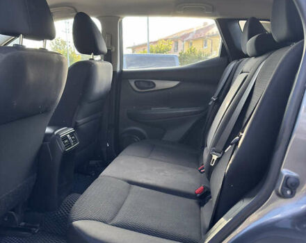 Серый Ниссан Rogue Sport, объемом двигателя 2 л и пробегом 214 тыс. км за 12000 $, фото 33 на Automoto.ua