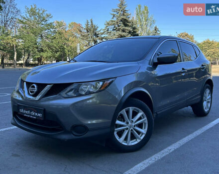 Серый Ниссан Rogue Sport, объемом двигателя 2 л и пробегом 48 тыс. км за 15699 $, фото 2 на Automoto.ua