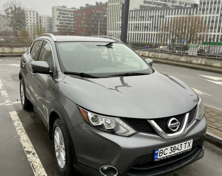 Сірий Ніссан Rogue Sport, об'ємом двигуна 2 л та пробігом 152 тис. км за 14900 $, фото 5 на Automoto.ua