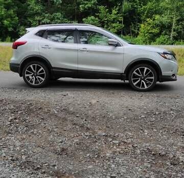 Сірий Ніссан Rogue Sport, об'ємом двигуна 2 л та пробігом 119 тис. км за 14800 $, фото 8 на Automoto.ua