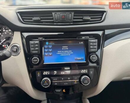 Серый Ниссан Rogue Sport, объемом двигателя 2 л и пробегом 83 тыс. км за 14500 $, фото 11 на Automoto.ua