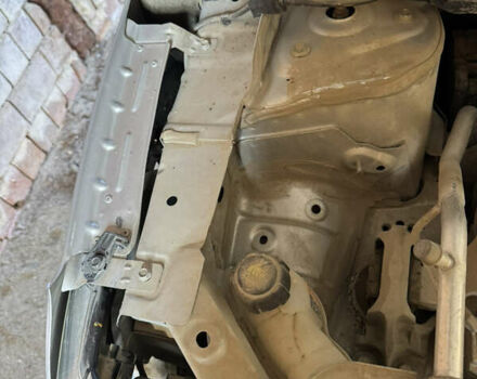 Серый Ниссан Rogue Sport, объемом двигателя 2 л и пробегом 63 тыс. км за 8000 $, фото 16 на Automoto.ua