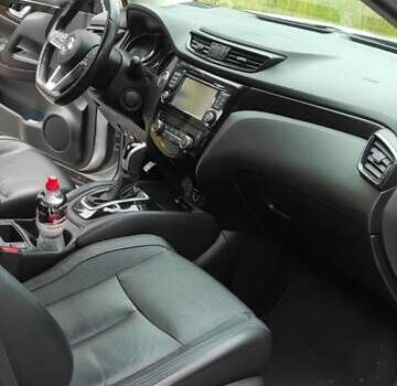 Сірий Ніссан Rogue Sport, об'ємом двигуна 2 л та пробігом 119 тис. км за 14800 $, фото 15 на Automoto.ua