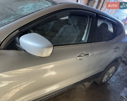 Серый Ниссан Rogue Sport, объемом двигателя 2 л и пробегом 63 тыс. км за 8000 $, фото 10 на Automoto.ua