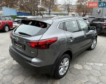 Сірий Ніссан Rogue Sport, об'ємом двигуна 2 л та пробігом 60 тис. км за 17500 $, фото 21 на Automoto.ua