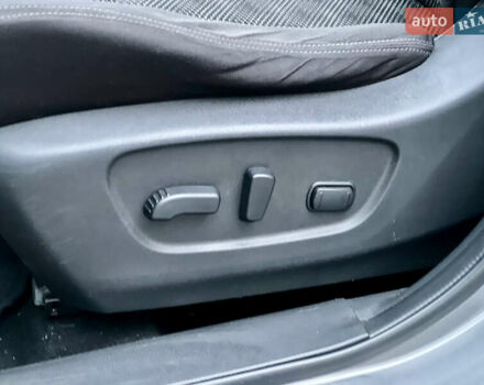 Серый Ниссан Rogue Sport, объемом двигателя 2 л и пробегом 193 тыс. км за 13000 $, фото 18 на Automoto.ua