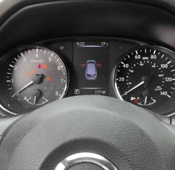 Сірий Ніссан Rogue Sport, об'ємом двигуна 2 л та пробігом 119 тис. км за 14800 $, фото 3 на Automoto.ua