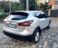 Серый Ниссан Rogue Sport, объемом двигателя 2 л и пробегом 129 тыс. км за 14500 $, фото 4 на Automoto.ua