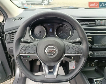 Сірий Ніссан Rogue Sport, об'ємом двигуна 2 л та пробігом 208 тис. км за 9300 $, фото 13 на Automoto.ua
