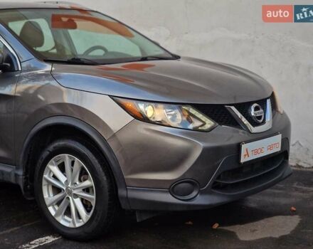 Сірий Ніссан Rogue Sport, об'ємом двигуна 2 л та пробігом 111 тис. км за 13490 $, фото 20 на Automoto.ua