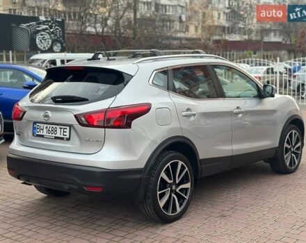 Серый Ниссан Rogue Sport, объемом двигателя 2 л и пробегом 83 тыс. км за 14500 $, фото 7 на Automoto.ua