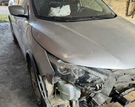 Серый Ниссан Rogue Sport, объемом двигателя 2 л и пробегом 63 тыс. км за 8000 $, фото 5 на Automoto.ua