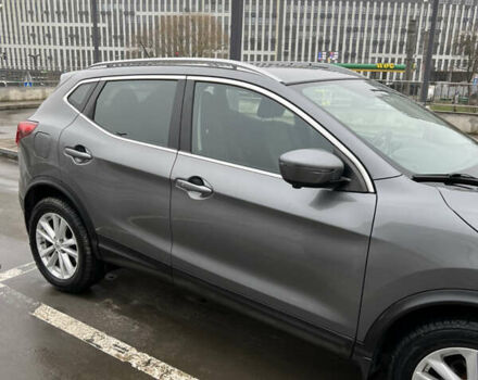 Сірий Ніссан Rogue Sport, об'ємом двигуна 2 л та пробігом 152 тис. км за 14900 $, фото 7 на Automoto.ua