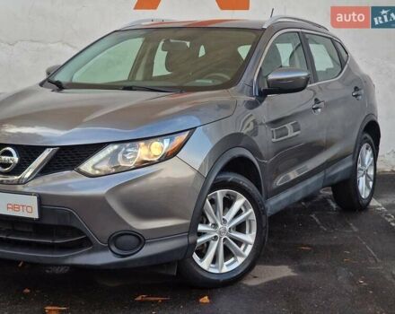 Сірий Ніссан Rogue Sport, об'ємом двигуна 2 л та пробігом 111 тис. км за 13490 $, фото 10 на Automoto.ua
