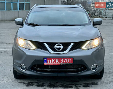Серый Ниссан Rogue Sport, объемом двигателя 2 л и пробегом 193 тыс. км за 13000 $, фото 5 на Automoto.ua