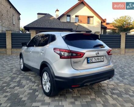 Серый Ниссан Rogue Sport, объемом двигателя 2 л и пробегом 129 тыс. км за 14500 $, фото 5 на Automoto.ua