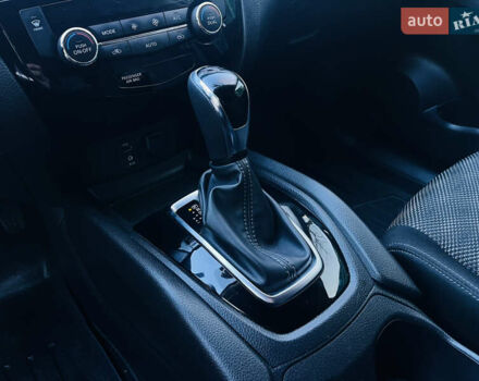 Серый Ниссан Rogue Sport, объемом двигателя 2 л и пробегом 103 тыс. км за 14200 $, фото 24 на Automoto.ua