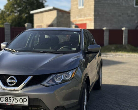 Серый Ниссан Rogue Sport, объемом двигателя 2 л и пробегом 214 тыс. км за 12000 $, фото 15 на Automoto.ua