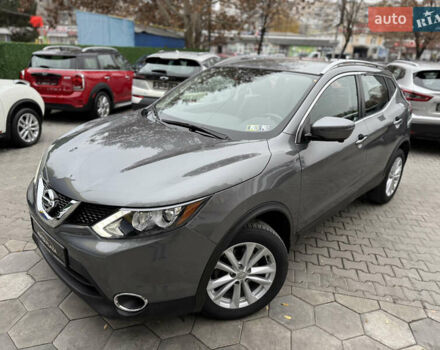 Сірий Ніссан Rogue Sport, об'ємом двигуна 2 л та пробігом 60 тис. км за 17500 $, фото 5 на Automoto.ua