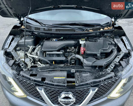 Серый Ниссан Rogue Sport, объемом двигателя 2 л и пробегом 193 тыс. км за 13000 $, фото 23 на Automoto.ua