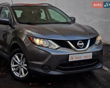 Сірий Ніссан Rogue Sport, об'ємом двигуна 2 л та пробігом 111 тис. км за 13490 $, фото 17 на Automoto.ua