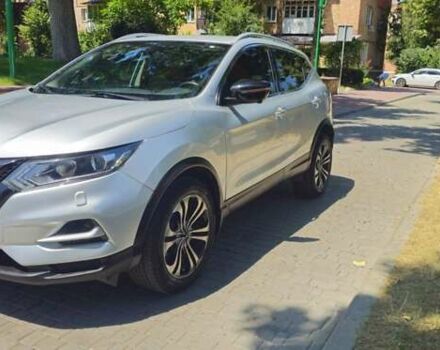 Серый Ниссан Rogue Sport, объемом двигателя 2 л и пробегом 165 тыс. км за 13999 $, фото 1 на Automoto.ua