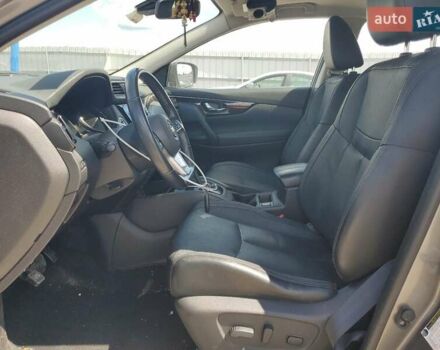 Серый Ниссан Rogue Sport, объемом двигателя 2 л и пробегом 181 тыс. км за 2000 $, фото 6 на Automoto.ua