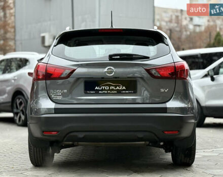 Сірий Ніссан Rogue Sport, об'ємом двигуна 2 л та пробігом 60 тис. км за 17500 $, фото 30 на Automoto.ua