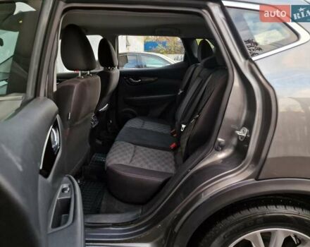 Сірий Ніссан Rogue Sport, об'ємом двигуна 2 л та пробігом 111 тис. км за 13490 $, фото 55 на Automoto.ua
