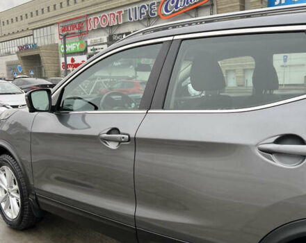 Сірий Ніссан Rogue Sport, об'ємом двигуна 2 л та пробігом 152 тис. км за 14900 $, фото 19 на Automoto.ua