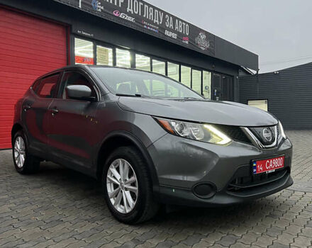 Серый Ниссан Rogue Sport, объемом двигателя 2 л и пробегом 75 тыс. км за 13500 $, фото 3 на Automoto.ua