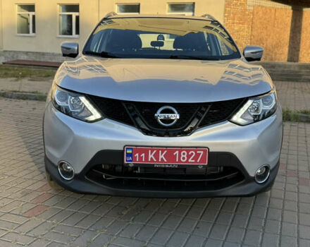 Серый Ниссан Rogue Sport, объемом двигателя 2 л и пробегом 125 тыс. км за 13800 $, фото 2 на Automoto.ua