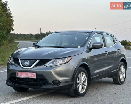 Серый Ниссан Rogue Sport, объемом двигателя 2 л и пробегом 181 тыс. км за 12900 $, фото 7 на Automoto.ua