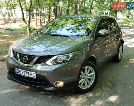 Сірий Ніссан Rogue Sport, об'ємом двигуна 2 л та пробігом 78 тис. км за 15500 $, фото 2 на Automoto.ua
