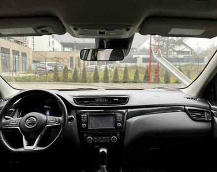 Серый Ниссан Rogue Sport, объемом двигателя 2 л и пробегом 61 тыс. км за 15500 $, фото 14 на Automoto.ua