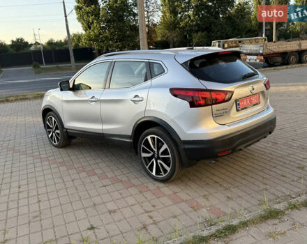 Серый Ниссан Rogue Sport, объемом двигателя 2 л и пробегом 125 тыс. км за 13800 $, фото 7 на Automoto.ua