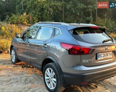 Серый Ниссан Rogue Sport, объемом двигателя 2 л и пробегом 83 тыс. км за 14999 $, фото 5 на Automoto.ua