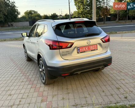 Серый Ниссан Rogue Sport, объемом двигателя 2 л и пробегом 125 тыс. км за 13800 $, фото 8 на Automoto.ua