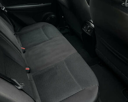 Серый Ниссан Rogue Sport, объемом двигателя 2 л и пробегом 75 тыс. км за 13500 $, фото 19 на Automoto.ua