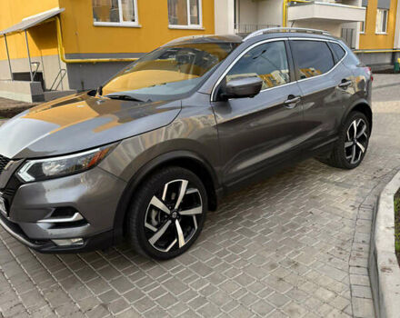 Сірий Ніссан Rogue Sport, об'ємом двигуна 2 л та пробігом 82 тис. км за 18500 $, фото 2 на Automoto.ua